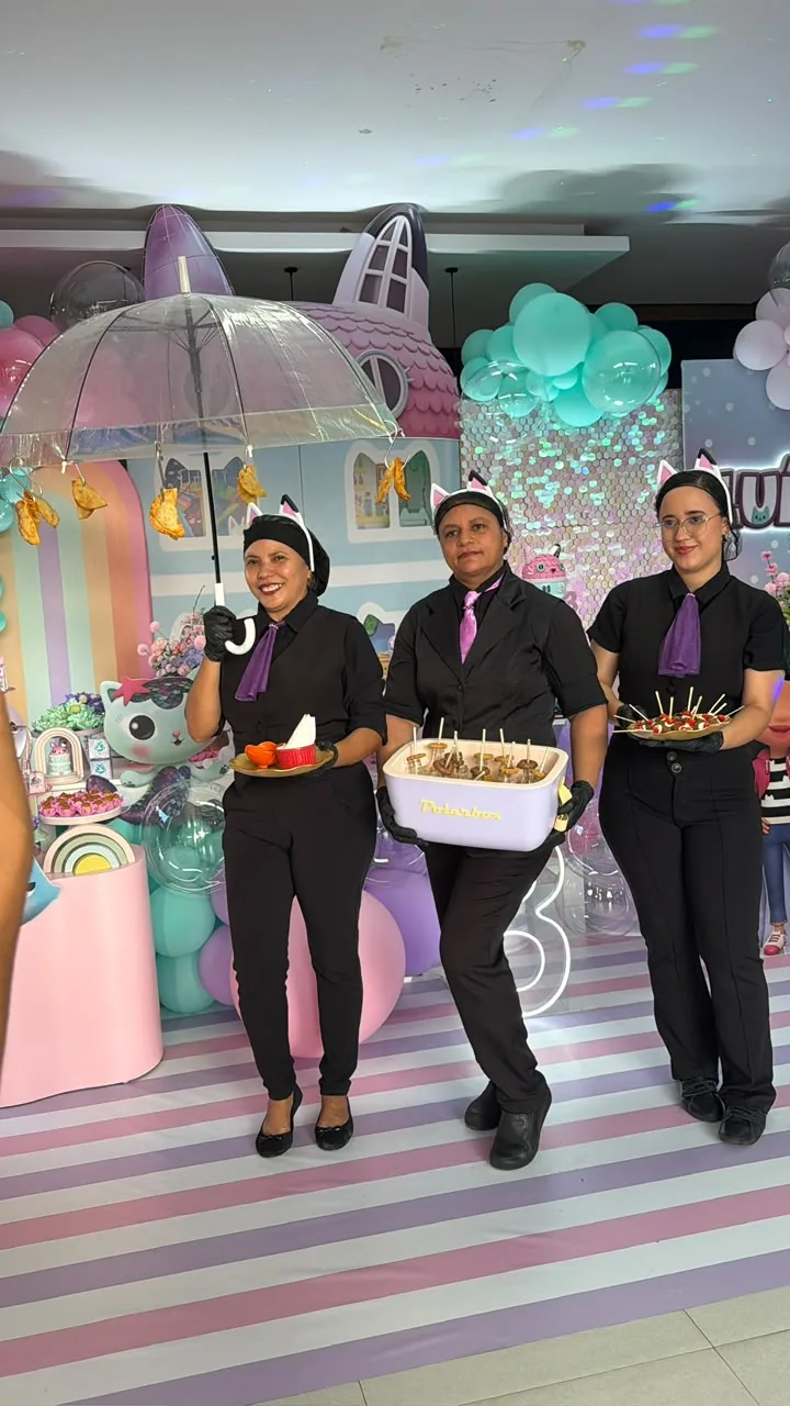 Equipe Party Truck em atendimento